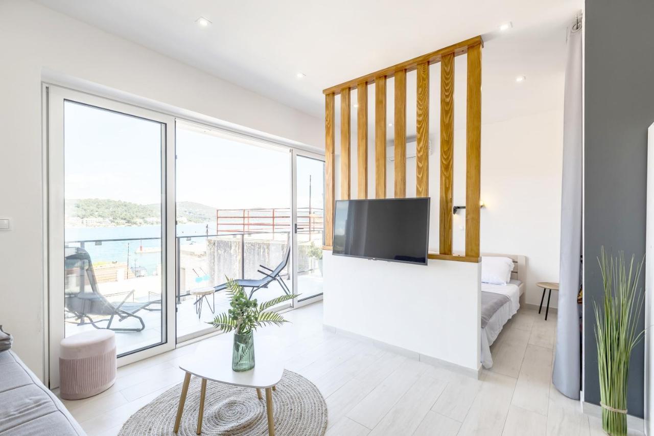 Luxury Apartments Skalinada Near Beaches, Tisno - Dalmatia מראה חיצוני תמונה