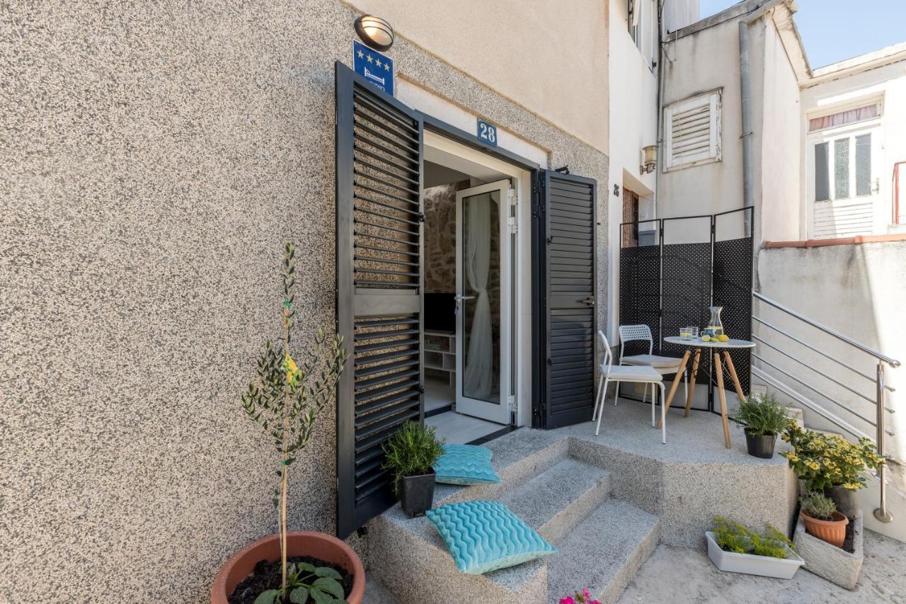 Luxury Apartments Skalinada Near Beaches, Tisno - Dalmatia מראה חיצוני תמונה