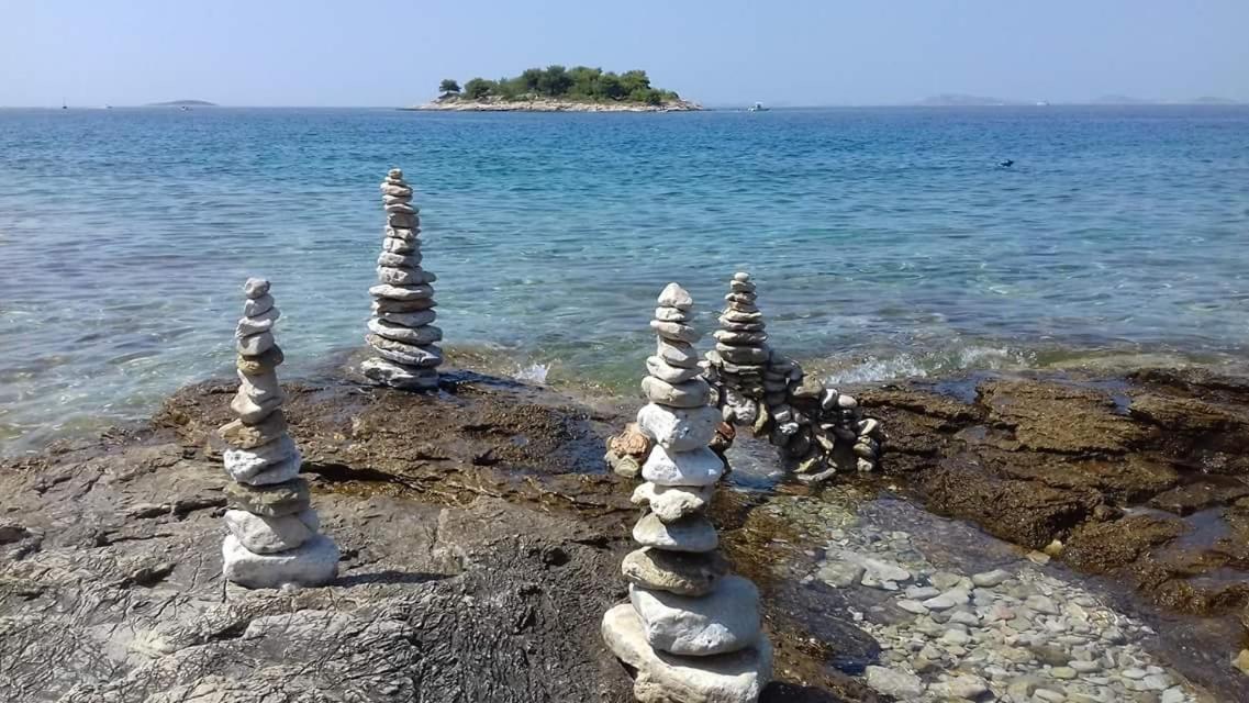 Luxury Apartments Skalinada Near Beaches, Tisno - Dalmatia מראה חיצוני תמונה